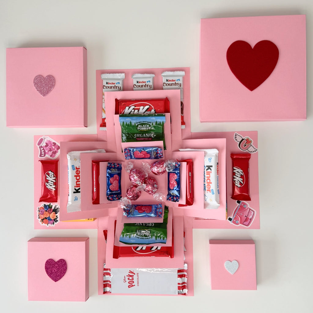 💖 Valentine Gift Box – All-Time Favorite Chocolate & Candy Surprise Gift - Happy Surprise Box
