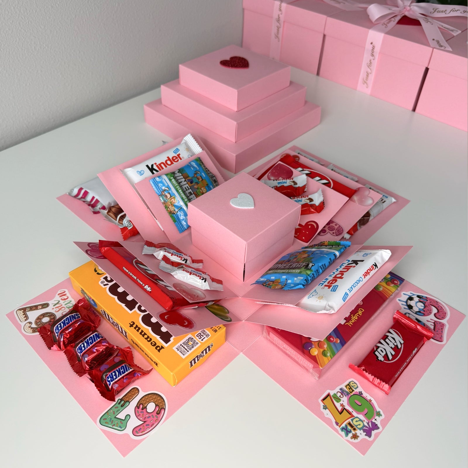 6-7 Kids Surprise Box - Happy Surprise Box